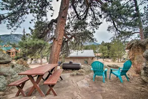 Charmerende Estes Park Cabin m / gårdhave og udsigt over bjergene - Image 3