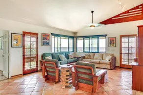Kaptajn Cook 'Anji's Beach House' w / Lanai & Views! - Image 5