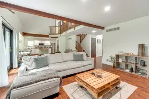 Family Home w/ Deck ~ 2 Mi to Camelback Mountain! - Image 4