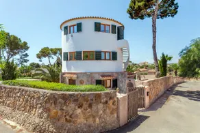 Villa Redonda Remarkable villa with private swimming pool and walking distance to the beach - Image 2