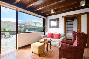 Casa Amaia II, rural escape within wineries Lanzarote - Image 3