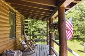 Roscoe Retreat - Image 5