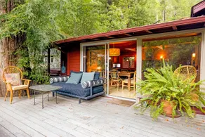 Casa Luna - Riverfront, Hot Tub & Dog Friendly! - Image 5