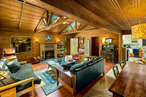 Casa Luna - Riverfront, Hot Tub & Dog Friendly! - Image 4
