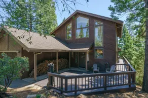 Nine Pines - Blue Lake Springs - Image 2