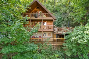 'Bear Mountain Chalet' in Sevierville w/ Hot Tub - Image 4