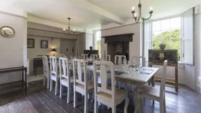 Almsbury Farmhouse - Image 3