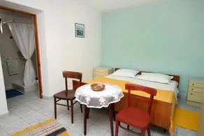 Four-bedroom house near beach Cove Skozanje, Hvar (K-4009) - Image 3