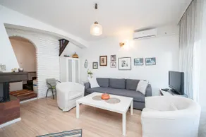 A-8170-a Two bedroom apartment near beach Zaglav - Image 3