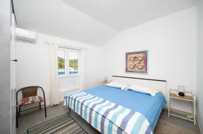 A-8170-a Two bedroom apartment near beach Zaglav - Image 4