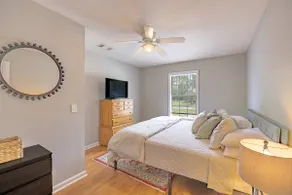 Charming Gray Home- 5 mins from GSU! - Image 4