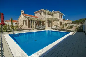 Luxury Stone Villa Zanelli - Image 2