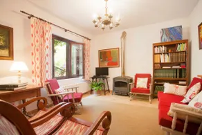 Chalet convivial et familial avec barbecue, jardin et terrasse - Image 5