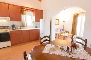 Ortaki Traditional House - Image 4