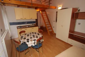 Apartamento para dos personas con una terraza Manjadvorci, Marcana (A-7445-a) - Image 2