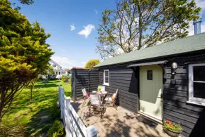Cosy self-contained annexe in Selsey - Image 4