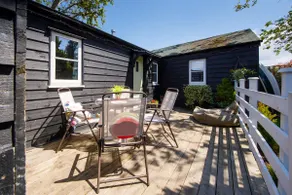 Cosy self-contained annexe in Selsey - Image 3