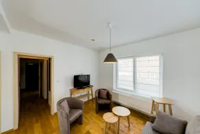 Modern and well kept decoration urban cottage - Image 5