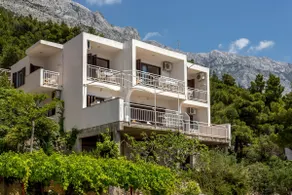 AS-301-b Studio with balcony and sea view - Image 3