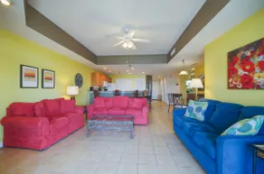 Lakefront Osage Beach Condo: Balcony & Pool Access - Image 4