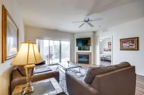 Lakefront Osage Beach Condo: Dock Your Boat Here! - Image 4