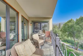 Expansive Edwards Condo on Main Street w/ Views! - Image 2