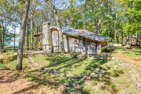 Screened Porch! Lakefront Gem in Boyd's Branch Bay - Image 3