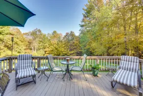 Ruhige 3BR Stockbridge House w / Private Deck - Image 2