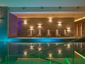 Peaks Place Apartment-Hotel & Spa by Interhome - Image 4