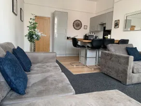 The Rudyard Suite - Premier Serviced Accommodation - Image 3