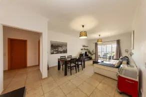 C02 - Luxury 3 Bed With Pool View - Image 2