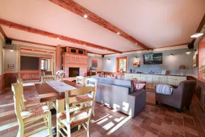 Villa Les with Hot tub & Sauna - Image 3