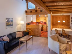 Apartment Chesa Cantieni by Interhome - Image 2