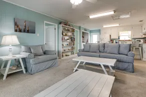 Waterfront Dauphin Island Home w/ Deck & Boat Dock - Image 5