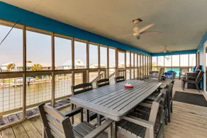 Waterfront Dauphin Island Home w/ Deck & Boat Dock - Image 2