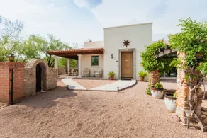 Desert Willow Casa @ Secret Garden Inn - Image 2