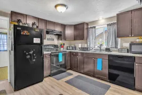 Canon City Lincoln Park Retreat - Image 4