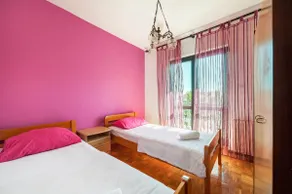 A-12416-a Four-room apartment with balcony and - Image 4