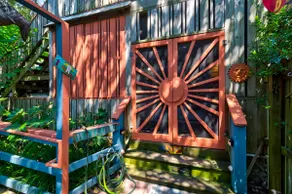 Sunburst Cottage | Private Cottage Near Beach - Image 2