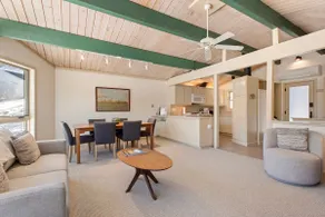 Shadow Mountain Unit 19, Charming Ski-In, Ski-Out Condo with Great Views and Pool Access - Image 4