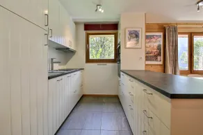 Renovated Flat Next to Cable Car - Image 3
