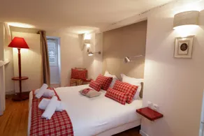 marzolff 79 m2 city center   2br - Image 5