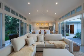 White Sands Beach House - Image 3