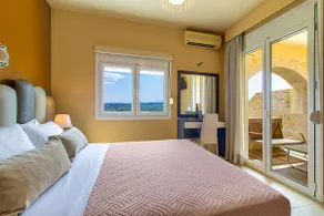 Theo Villas With Sea View - Image 2