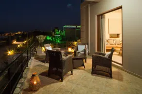Mike's apartment I Luxury above the sea - Image 2