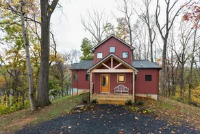Country Elegance overlooking the Shenandoah River - Image 3