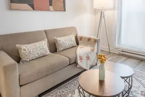 Old Port- 1 Bedroom Apartment - Image 2