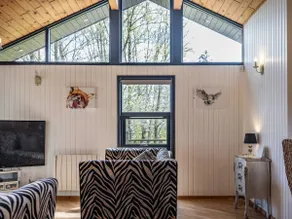 Cabin W Hot Tub, Sauna, King Beds, National Park - Image 3