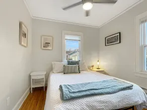 Fun & Charming 1BR Apt near Drake - Image 3