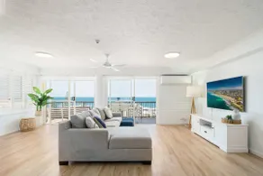 Beautiful Coastal Apartment with Epic Sea Views - Image 2